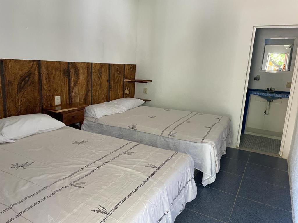Hotel Tamarindos Zihuatanejo Eksteriør bilde